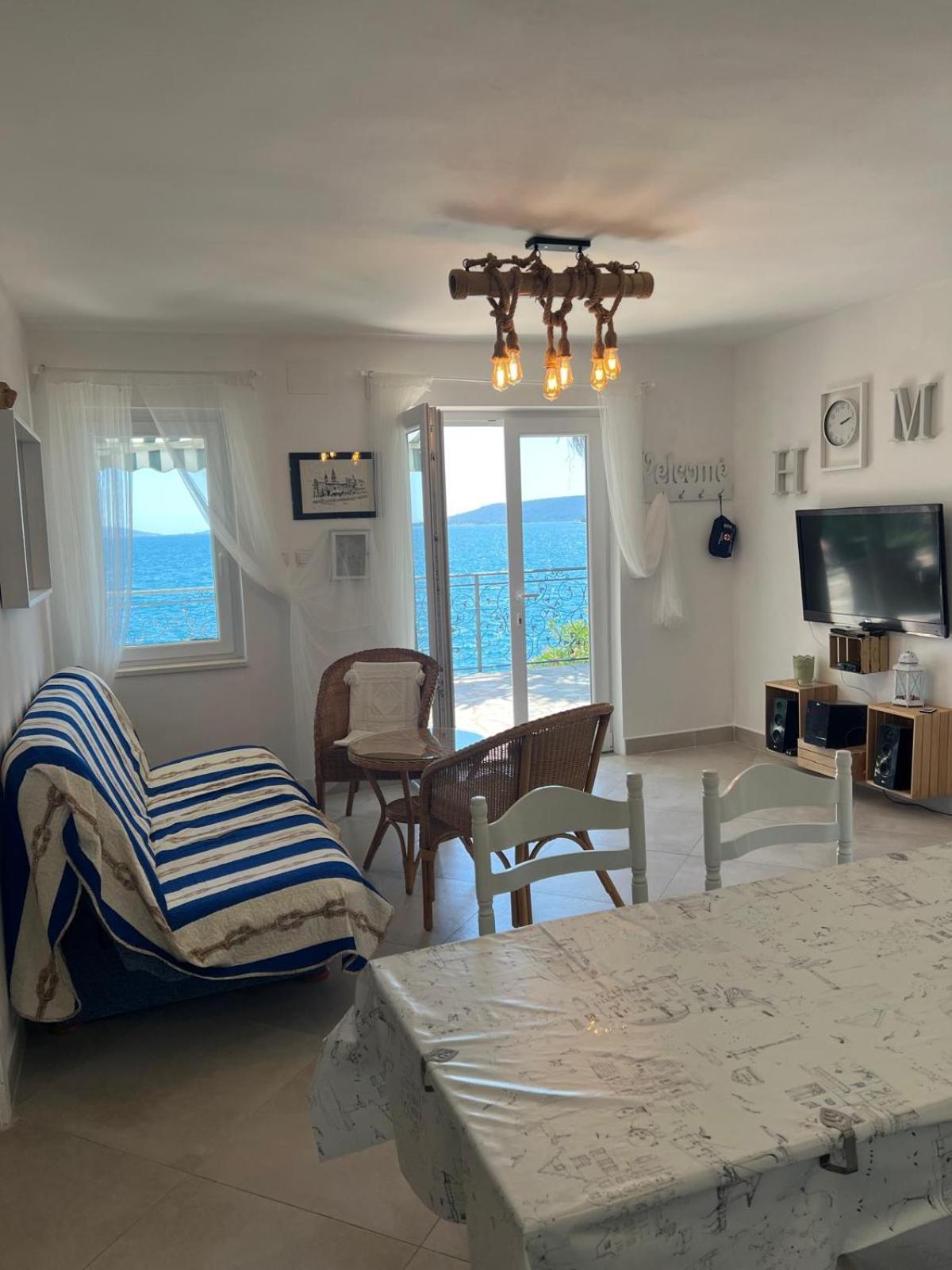 Villa Amarela Seget Vranjica Εξωτερικό φωτογραφία