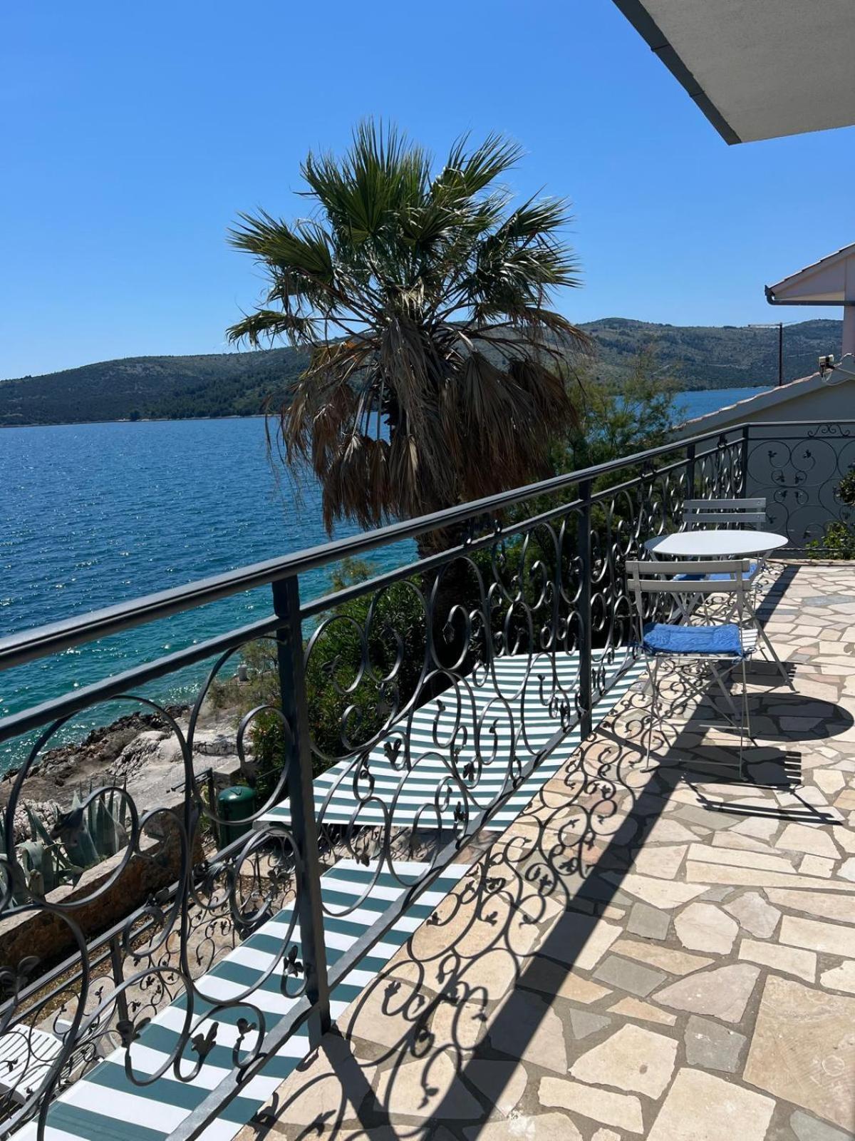 Villa Amarela Seget Vranjica Εξωτερικό φωτογραφία