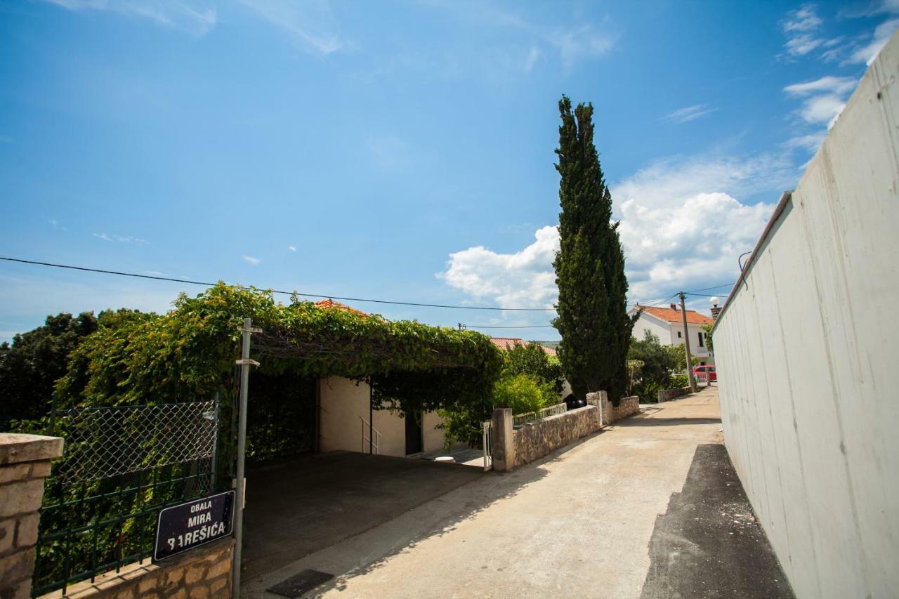 Villa Amarela Seget Vranjica Εξωτερικό φωτογραφία
