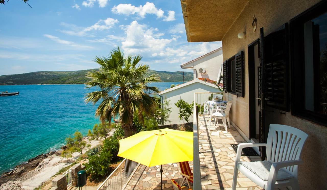 Villa Amarela Seget Vranjica Εξωτερικό φωτογραφία